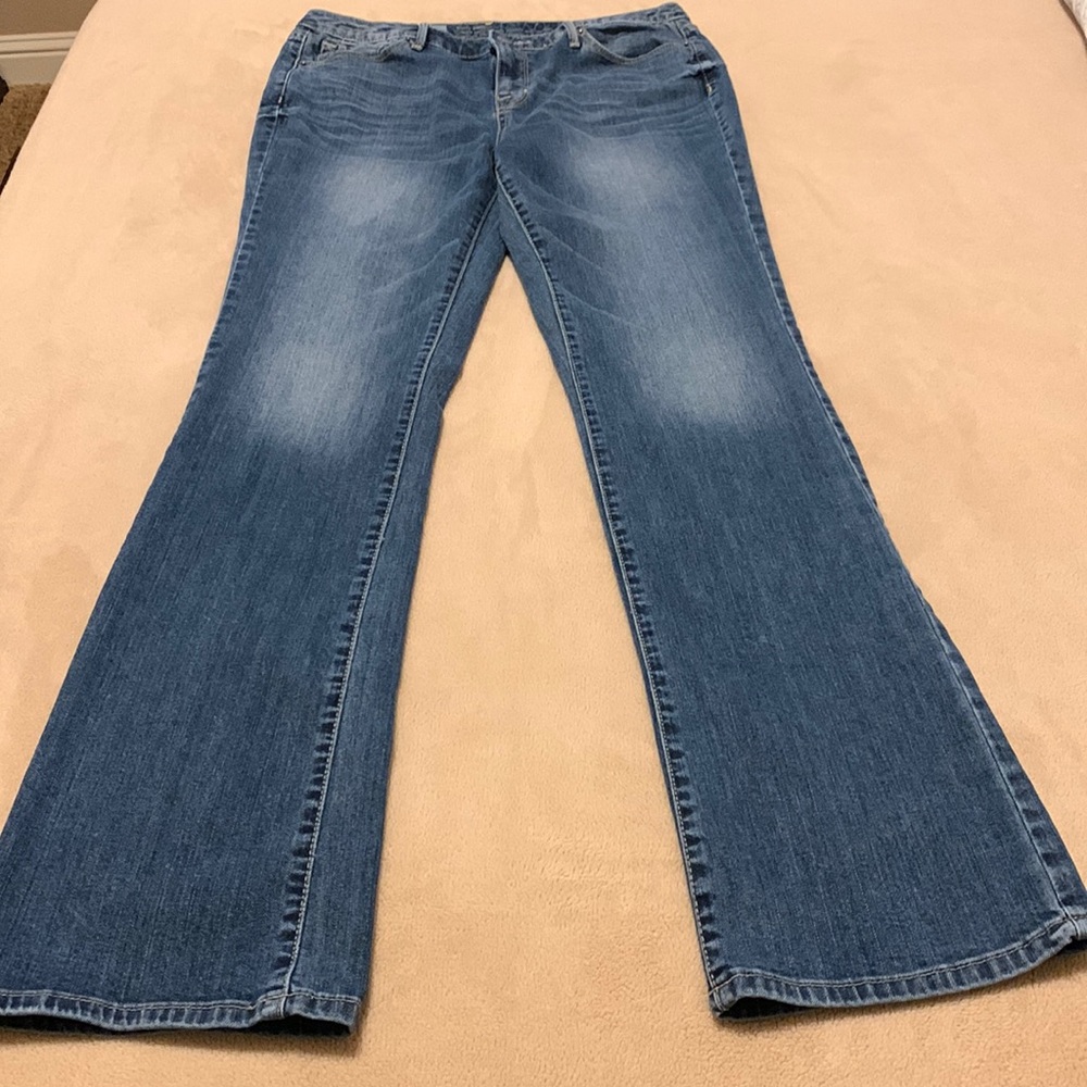 Mossimo Curvy Boot Cut Jeans 10 Long
